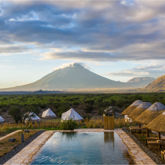 Africa Safari Lake Natron - Image 03