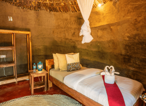 Africa Safari Maasai Boma - Maasai Safari Hut - 4