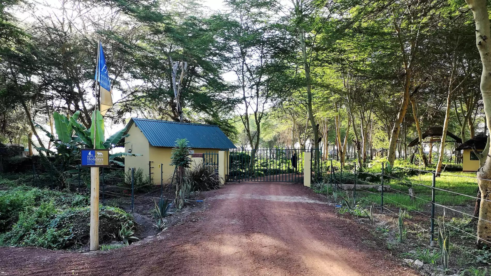 Beach Safari - Accommodation Detail - Africa Safari Manyara Escarpment - Image Gallery 01.WEB.P