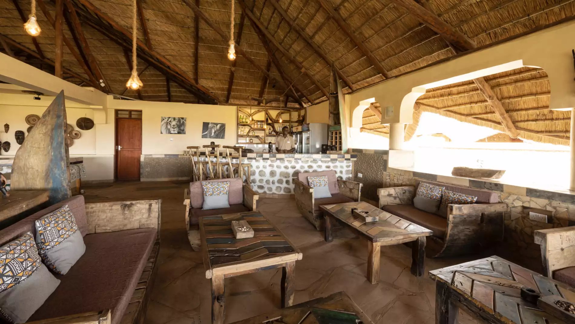 Beach Safari - Accommodation Detail - Africa Safari Manyara Escarpment - Image Gallery 04.WEB,P