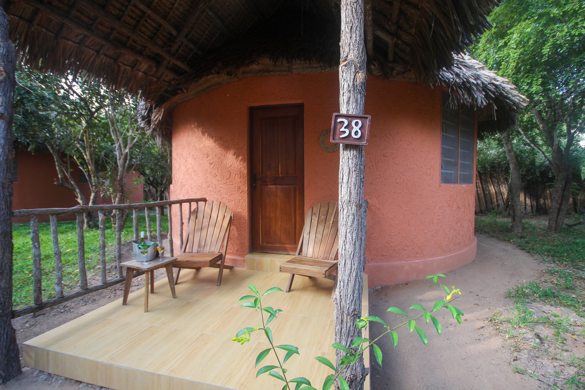 Africa Safari Selous Banda Bungalow 1