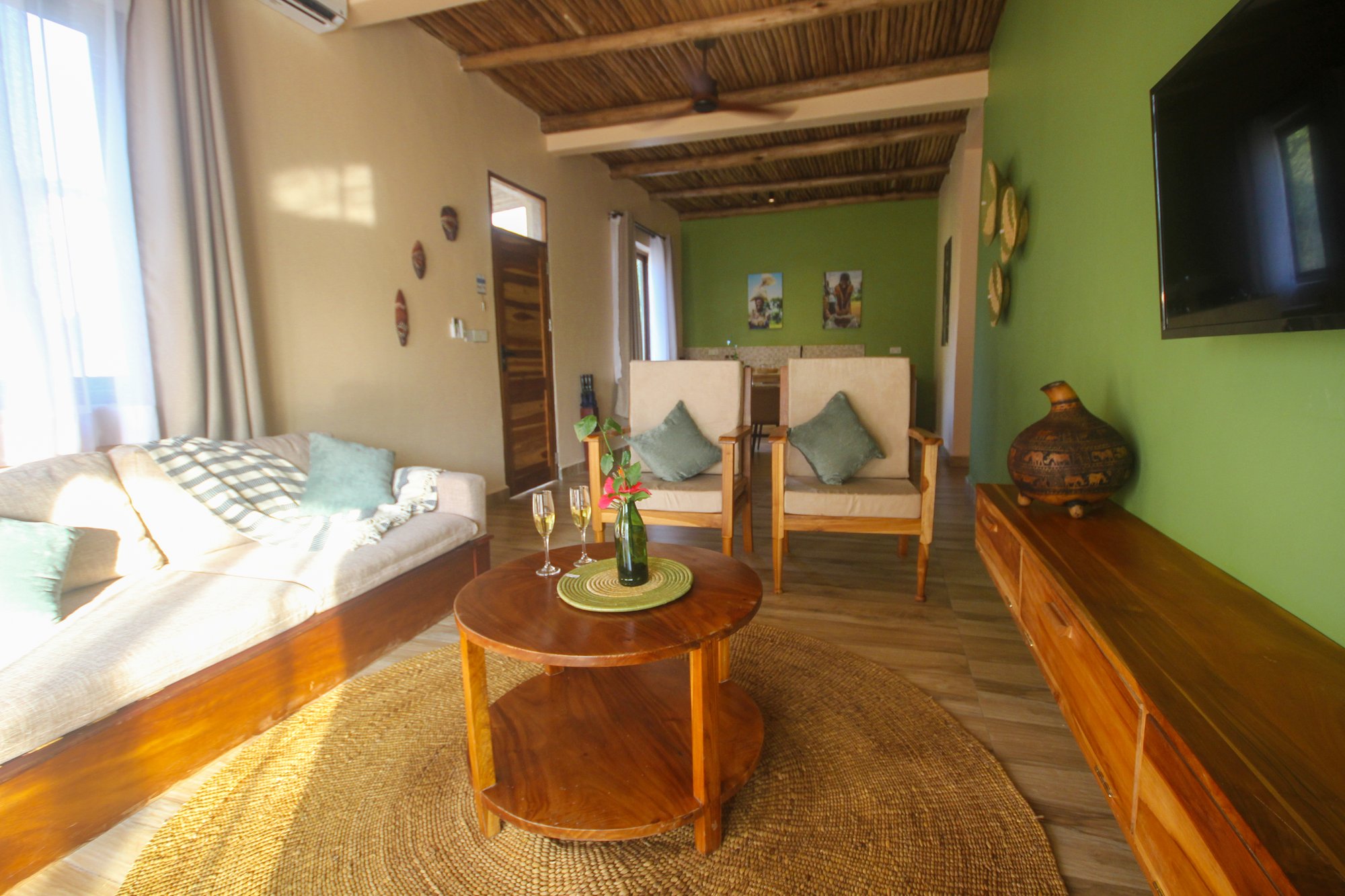 Africa Safari Nyerere - Premium Bungalow - Living room