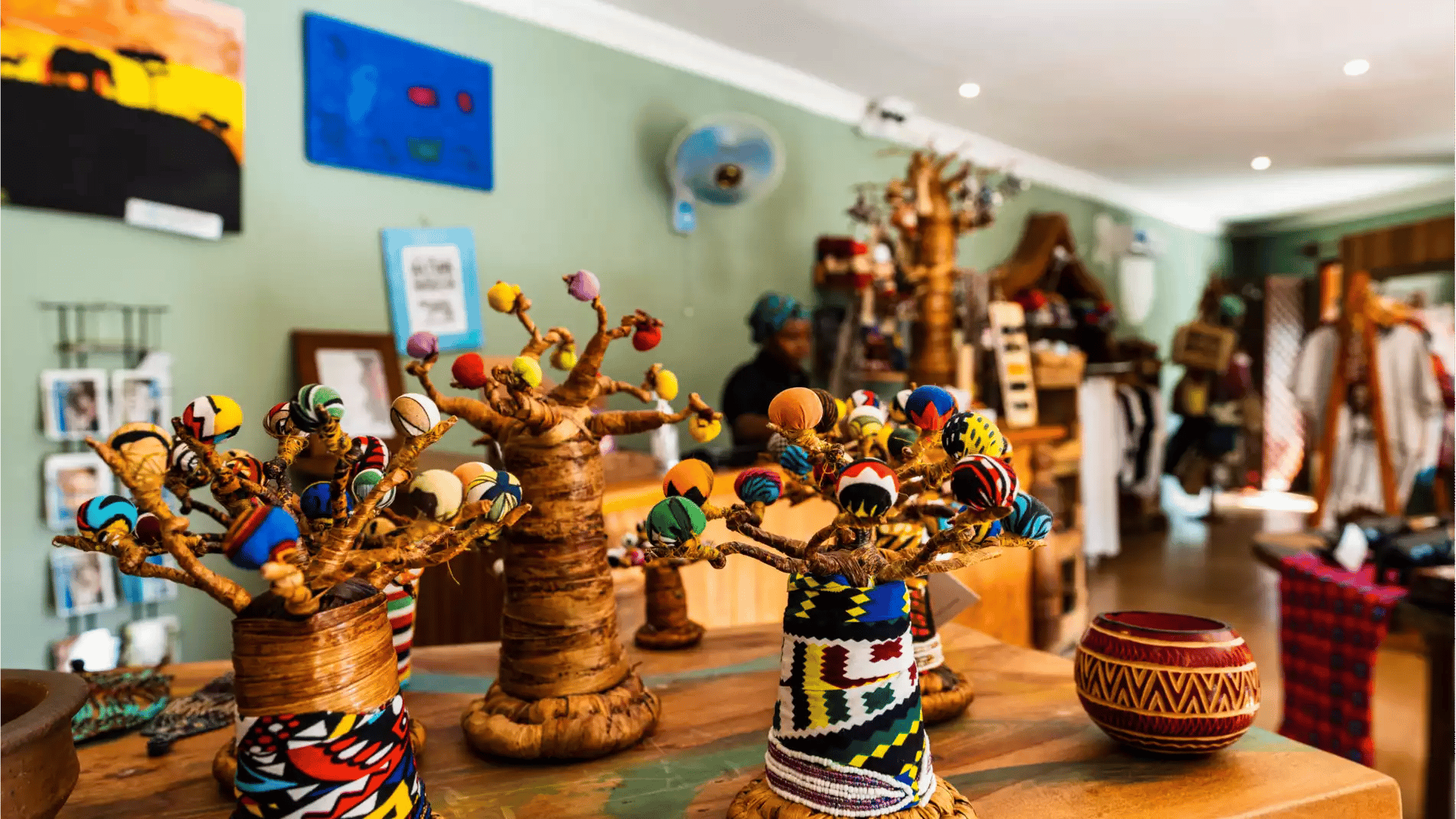 Beach Safari - Accommodation Detail - Paradise Beach Resort - Image Gallery 05.WEB.P