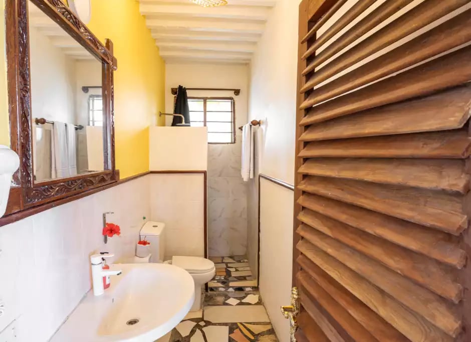Paradise Beach Resort - Luxury Room - 5-1