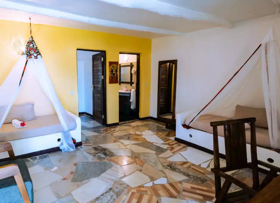 Paradise Beach Resort - Premium Room - 4-1