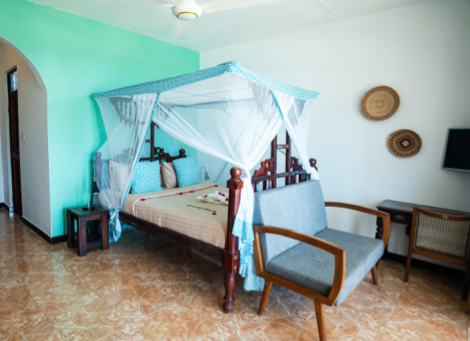 Reef & Beach Resort - Family Room Ocean View - 1