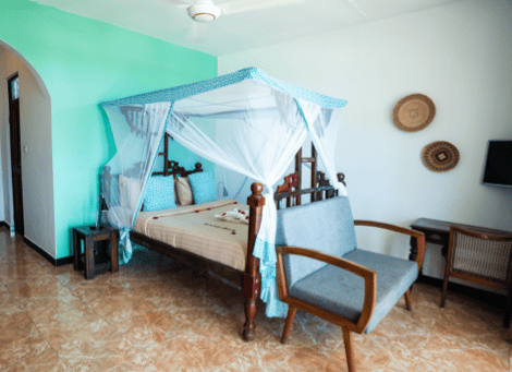 Reef & Beach Resort - Family Room Ocean View - 1