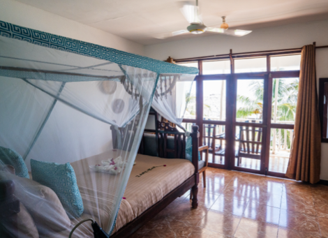 Reef & Beach Resort - Family Room Ocean View - 2