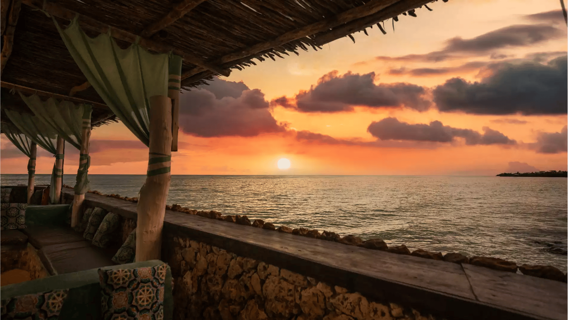 Beach Safari - Accommodation Detail - Reef & Beach Resort - Image Gallery 05.WEB.P