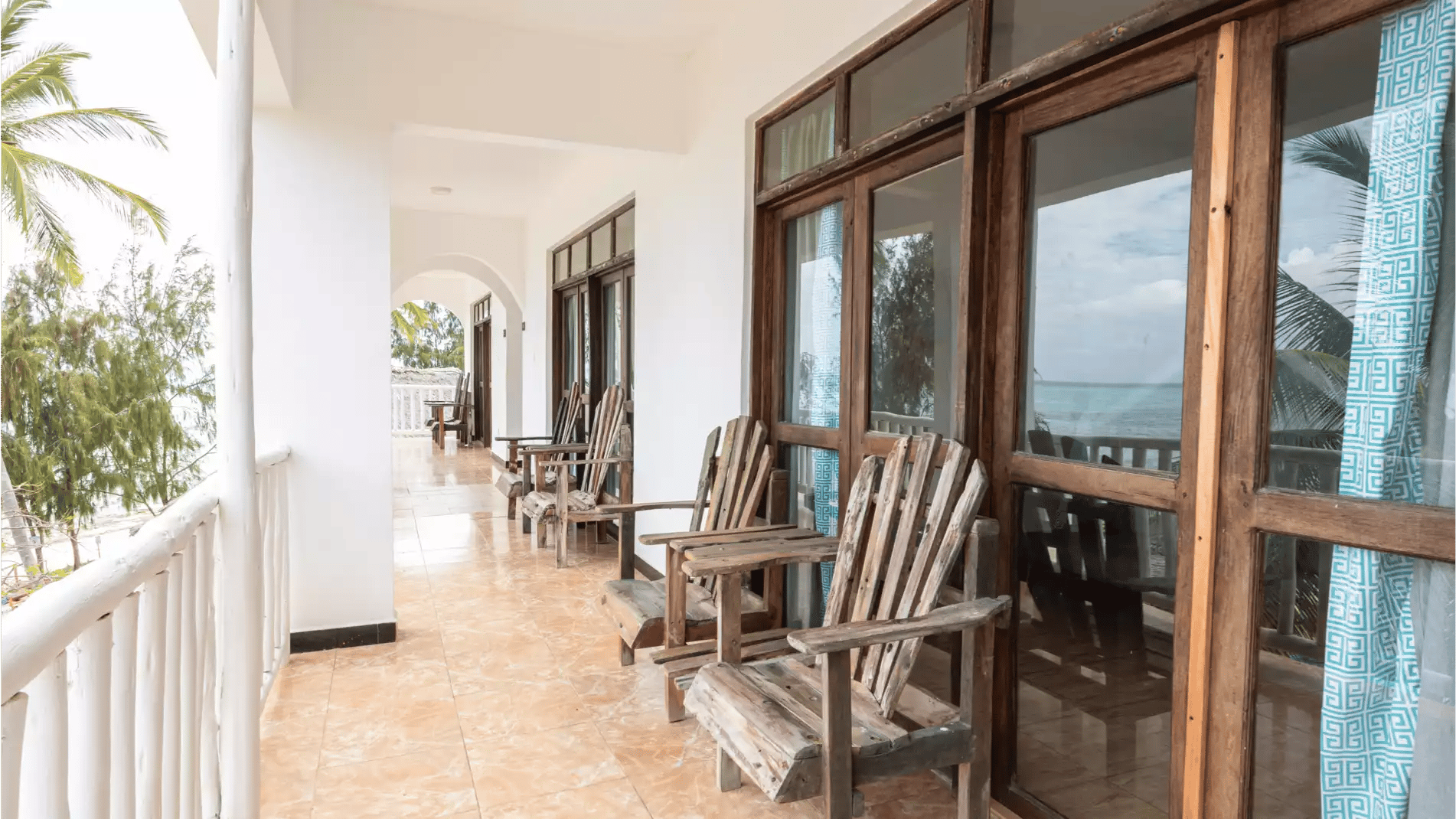 Beach Safari - Accommodation Detail - Reef & Beach Resort - Image Gallery 06.WEB.P