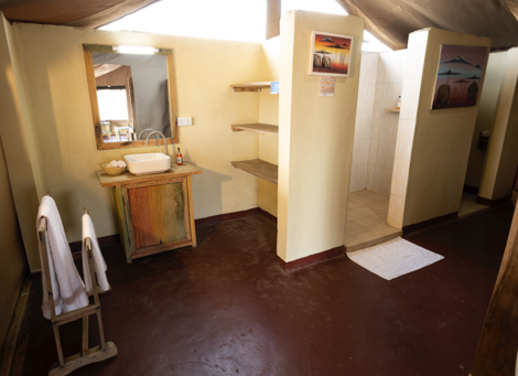 Africa Safari Lake Natron - Safari Comfort Bungalow - 4