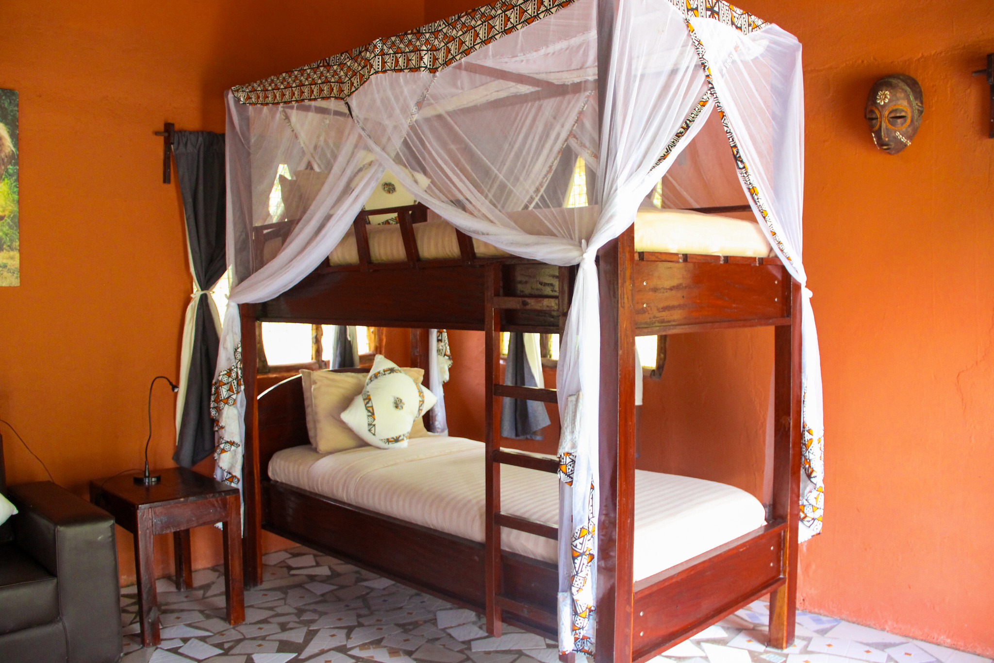 Africa Safari Selous - Pool Aircon Bungalow single beds