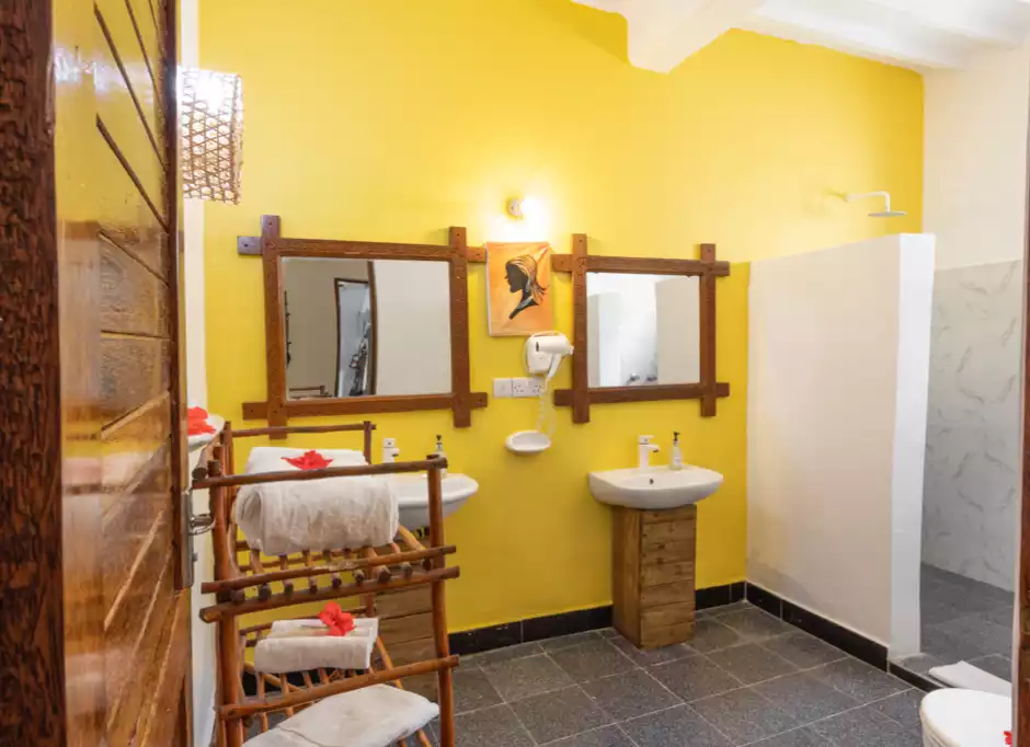 Paradise Beach Resort - Family Room 4