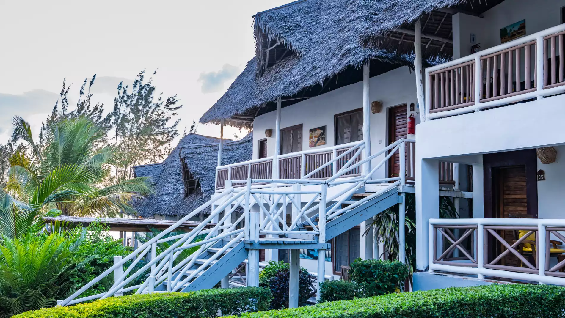 Beach Safari - Accommodation Detail - Paradise Beach Resort - Image Gallery 07