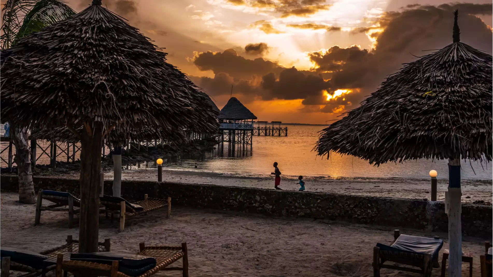 Beach Safari - Accommodation Detail - Paradise Beach Resort - Image Gallery 08